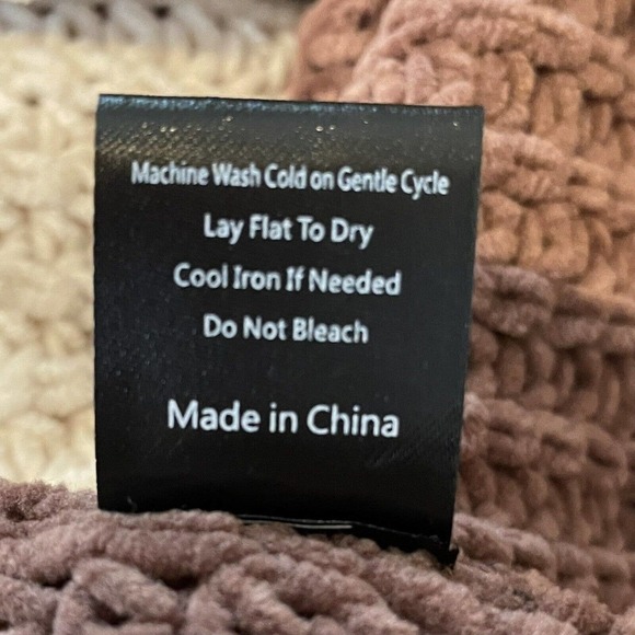 POL Canyon Rose Color Block Oversized Chenille Turtleneck Sweater Size L… - Picture 9 of 9